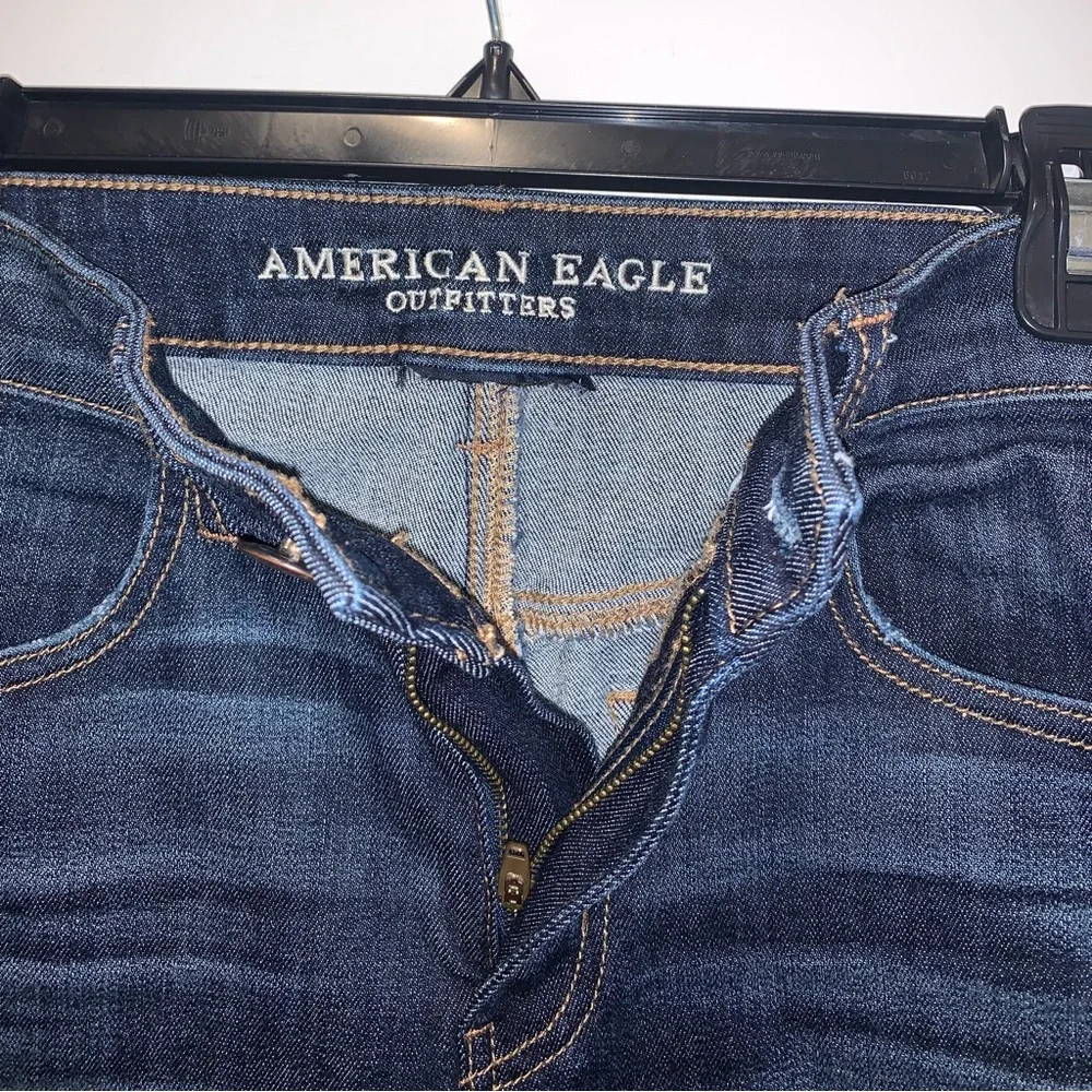 American Eagle Distressed Skinny Jeans - Picture 3 of 16